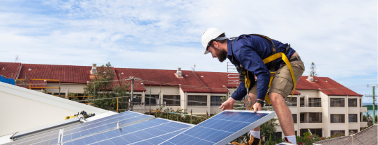 SOLSOL solární panel střecha servis